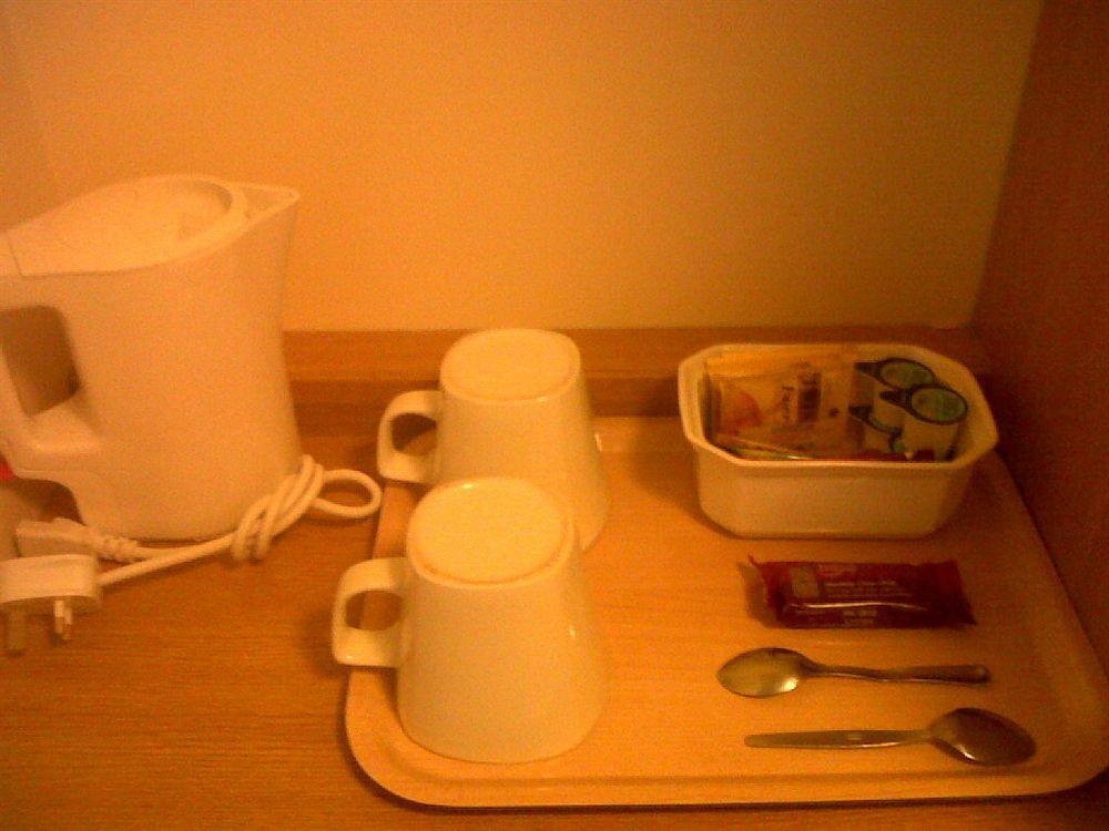 Days Inn Michaelwood M5 Falfield Экстерьер фото