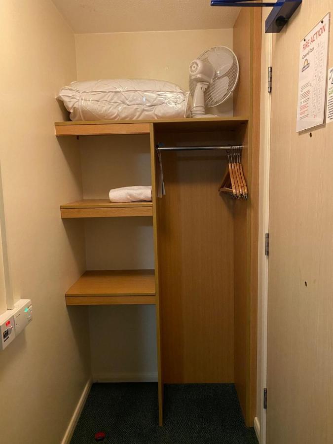 Days Inn Michaelwood M5 Falfield Экстерьер фото